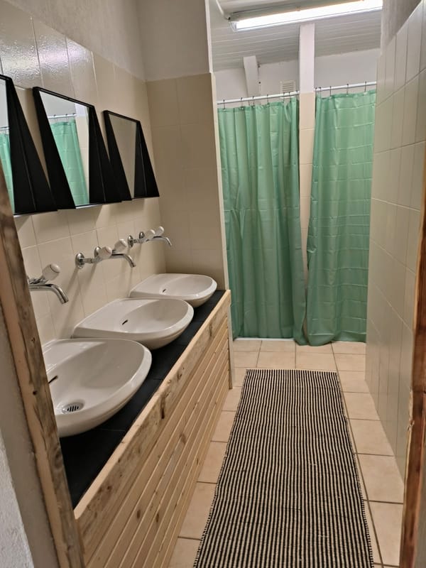 Pièces : Douches & WC